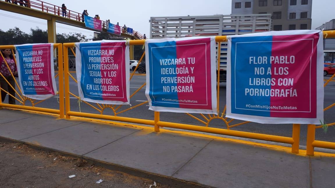 Image hover effect image